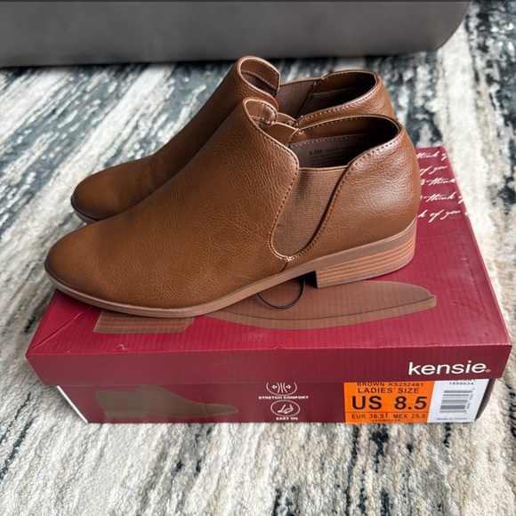 Kensie Shoes - Kensie Women’s Sammy Faux Leather Ankle Brown Cognac Low Heel Boots, Size 8.5